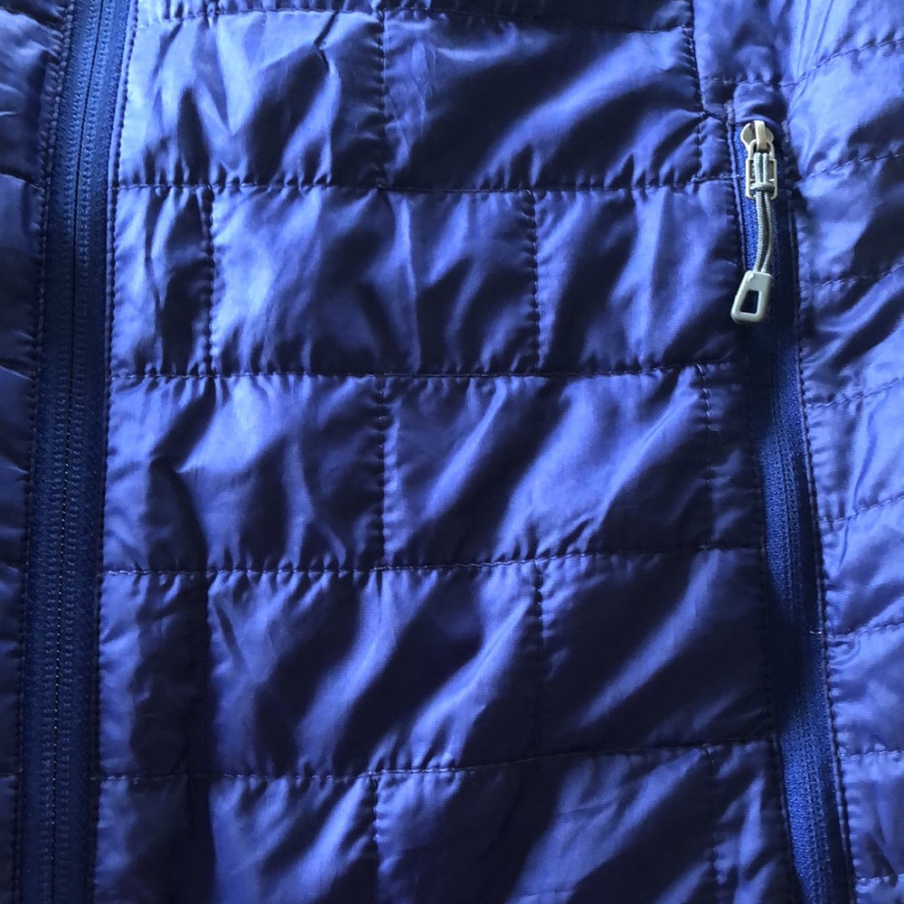 Patagonia Women's Primaloft Vest NWOT - Picture 7 of 7